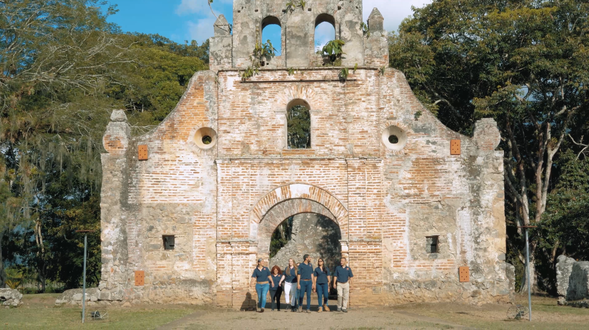 evasiones de morfo en Ujarrás
